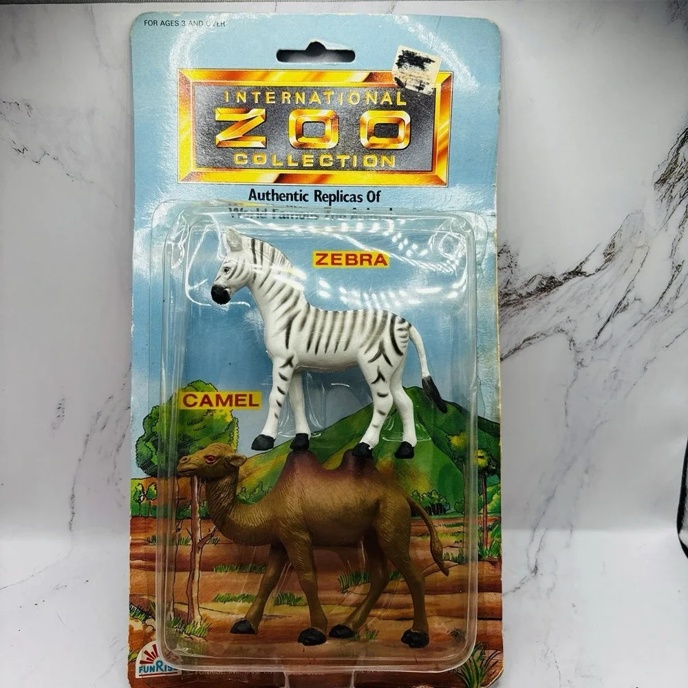 Vintage 1988 Funrise International Zoo Collection Zebra Camel NIP Sealed